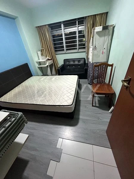 Common Room (HDB) for Rent in  428A Yishun Avenue 11 - Image 1