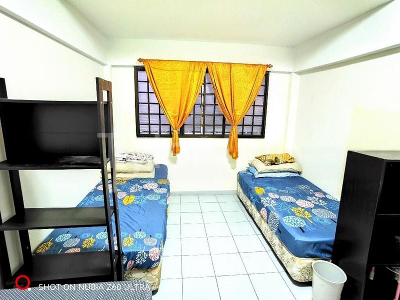 Room (HDB) for Rent in  425 Yishun Avenue 11 - Image 1