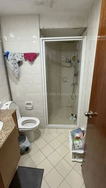 2 Bed Apartment (Condo) for Rent in  Burlington Square - Image 3