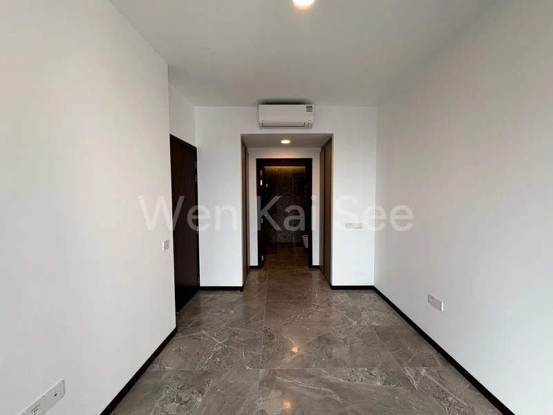 2 Bed Apartment (Condo) for Sale in  One Pearl Bank - Image 8