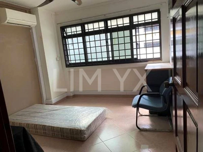 Common Room (HDB) for Rent in  508 Woodlands Drive 14 - Image 1