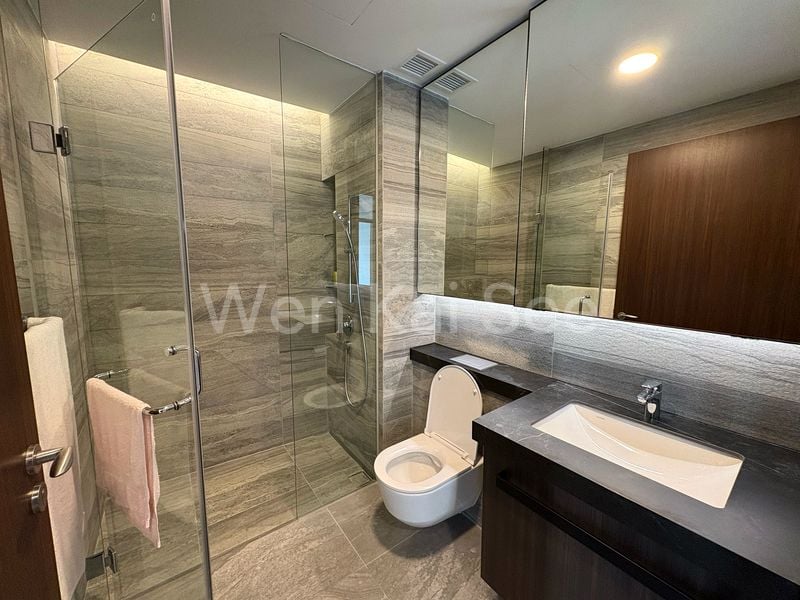 2 Bed Apartment (Condo) for Sale in  One Pearl Bank - Image 13