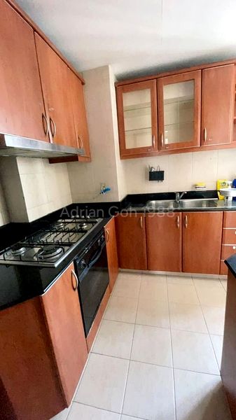 Common Room (Condo) for Rent in  The Bencoolen - Image 7