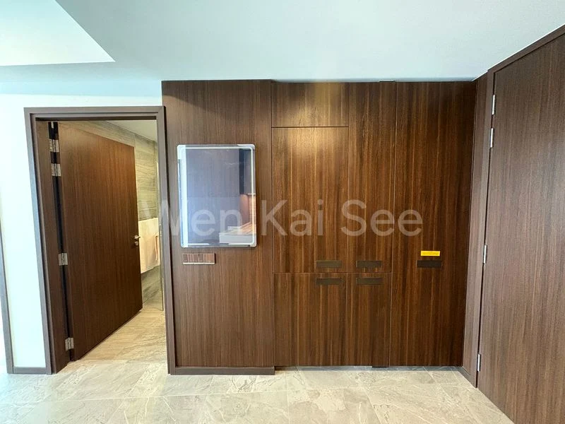 2 Bed Apartment (Condo) for Sale in  One Pearl Bank - Image 7