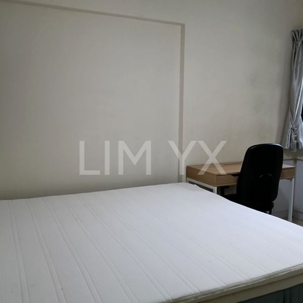 Master Room (HDB) for Rent in  685C Choa Chu Kang Crescent - Image 7