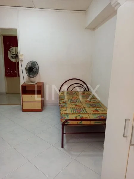 Common Room (HDB) for Rent in  439 Choa Chu Kang Avenue 4 - Image 5