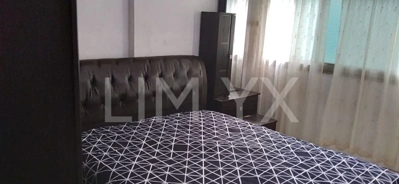 Common Room (HDB) for Rent in  169 Woodlands Street 11 - Image 4