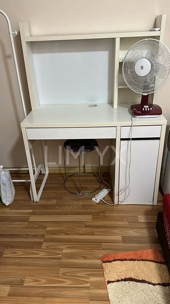 Common Room (HDB) for Rent in  10 Gloucester Road - Image 4