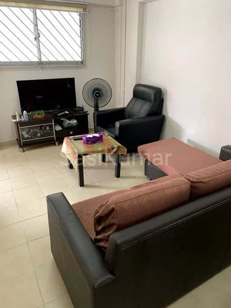 3 Room (3NG) HDB for Rent in  806 Yishun Ring Road - Image 1