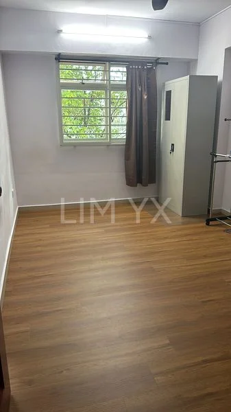 Common Room (HDB) for Rent in  172B Edgedale Plains - Image 1