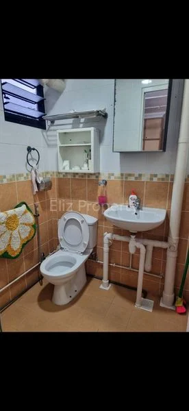 Master Room (HDB) for Rent in  716 Clementi West Street 2 - Image 4