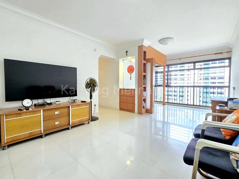 5 Room (5I) HDB for Sale in  147 Lorong 2 Toa Payoh - Image 1