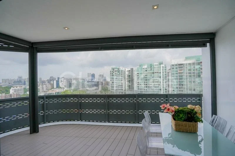 4 Bed Apartment (Condo) for Sale in  Lucida - Image 2