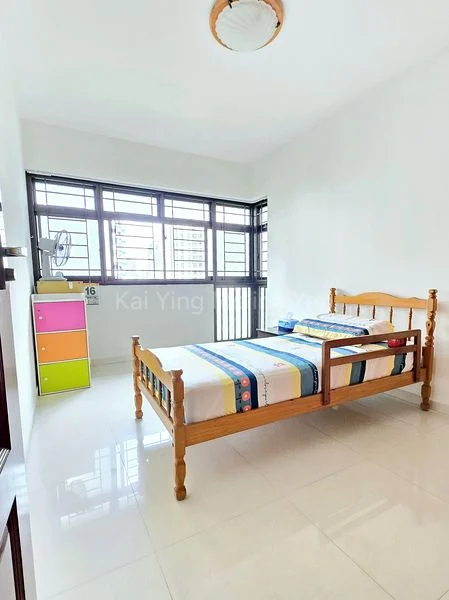 5 Room (5I) HDB for Sale in  147 Lorong 2 Toa Payoh - Image 11
