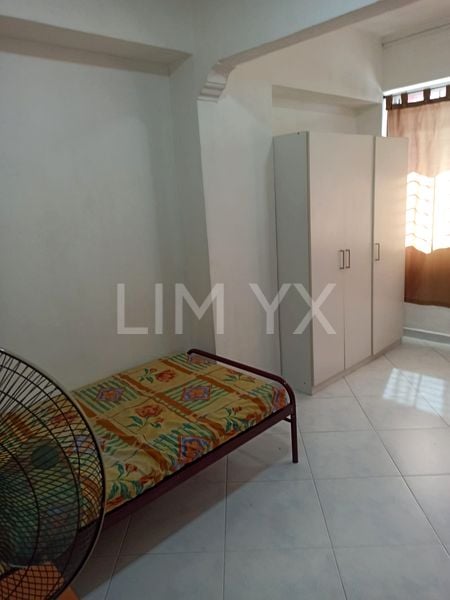 Common Room (HDB) for Rent in  439 Choa Chu Kang Avenue 4 - Image 1