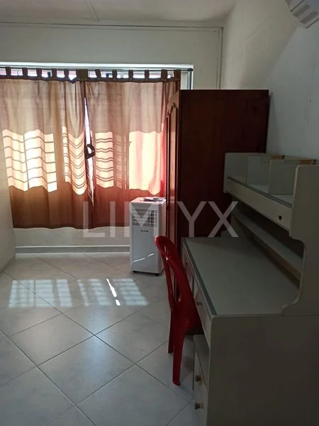 Common Room (HDB) for Rent in  439 Choa Chu Kang Avenue 4 - Image 3