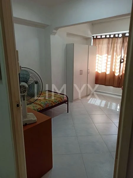 Common Room (HDB) for Rent in  439 Choa Chu Kang Avenue 4 - Image 4