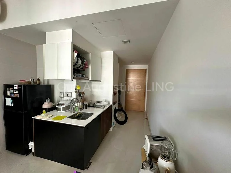 1 Bed Condo for Sale in  Vacanza @ East - Image 1