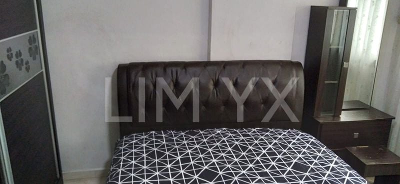 Common Room (HDB) for Rent in  169 Woodlands Street 11 - Image 3