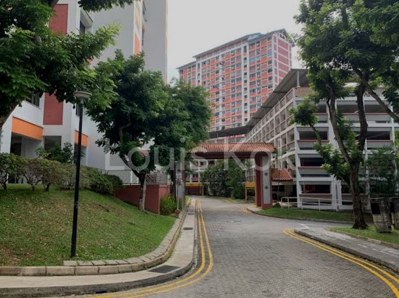 Maisonette HDB for Sale in  261 Bishan Street 22 - Image 2
