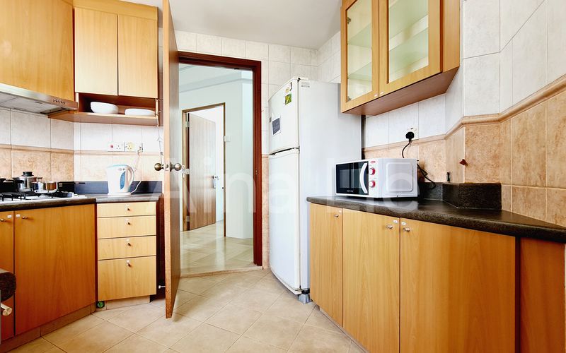 Master Room (Condo) for Rent in  East Meadows - Image 8
