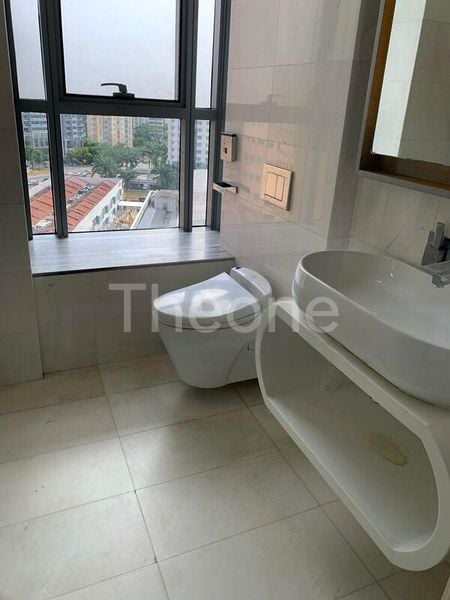 1 Bed Condo for Sale in  Lincoln Suites - Image 4