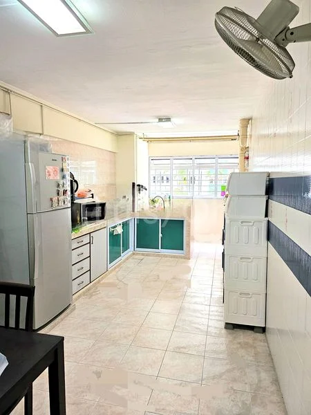 4 Room (4NG) HDB for Sale in  6 Lorong Lew Lian - Image 4