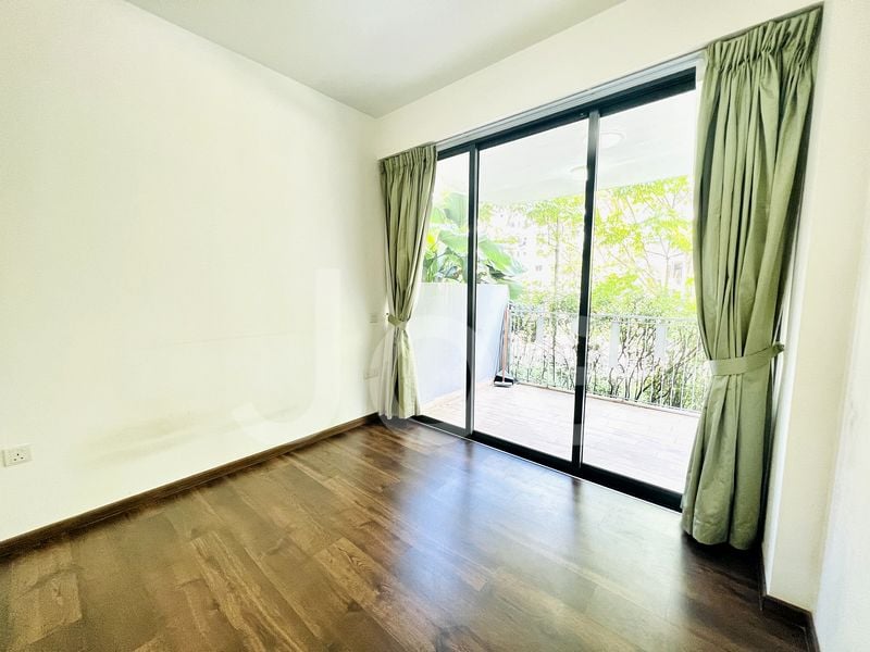 2 Bed Condo for Rent in  The Luxurie - Image 5
