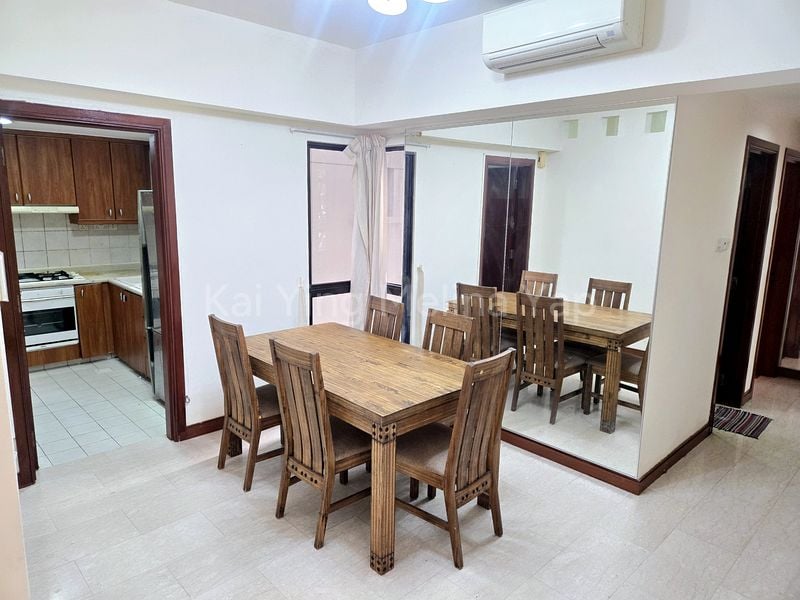 3 Bed Condo for Sale in  The Mayfair - Image 3
