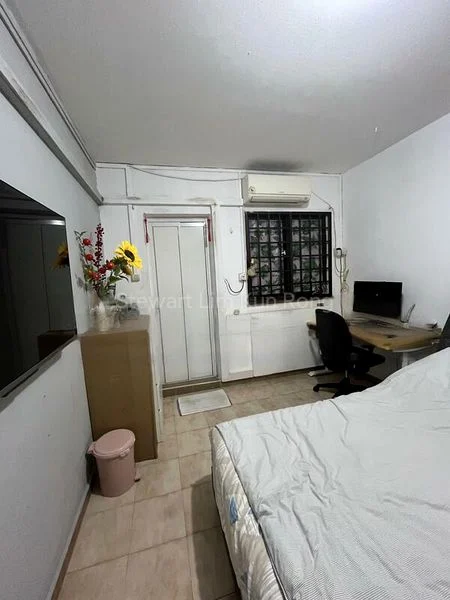 3 Room (3A) HDB for Rent in  108 Gangsa Road - Image 6