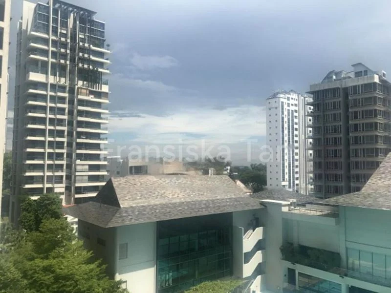 4 Bed Apartment (Condo) for Sale in  Amber Residences - Image 2