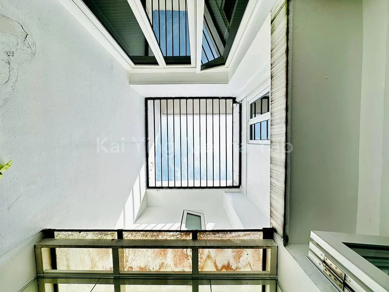 3 Bed Condo for Sale in  Ridgewood - Image 5