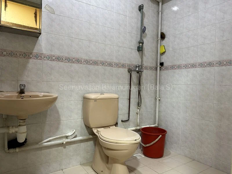 Master Room (HDB) for Rent in  671B Klang Lane - Image 4