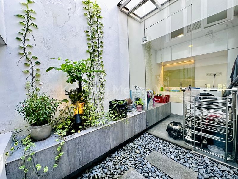 3 Bed Condo for Sale in  Ridgewood - Image 4