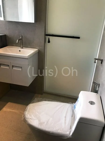 Master Room (Condo) for Rent in  Lakepoint Condominium - Image 4