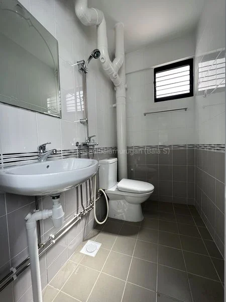 Common Room (HDB) for Rent in  323 Serangoon Avenue 3 - Image 5