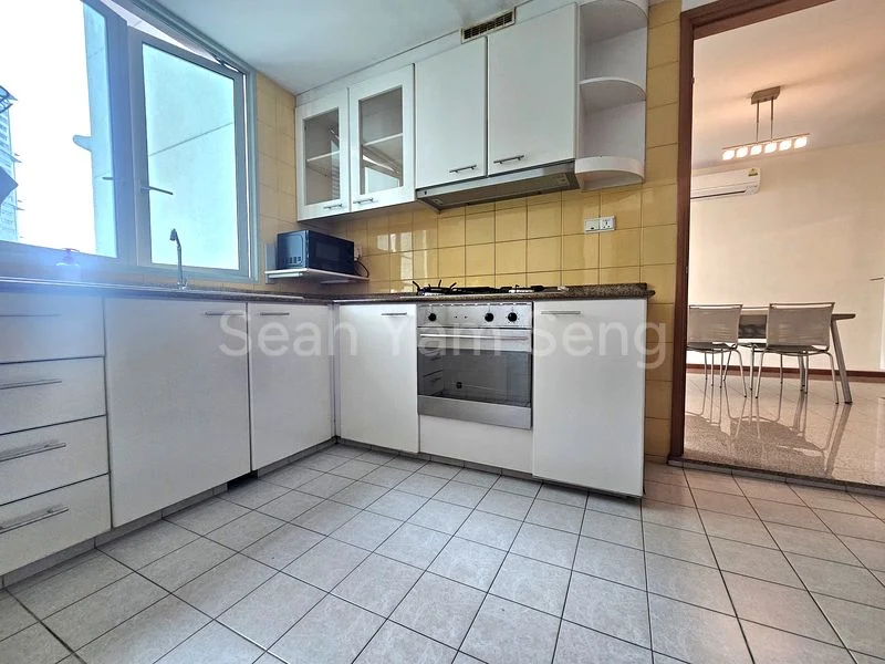 3 Bed Condo for Rent in  Queens - Image 8