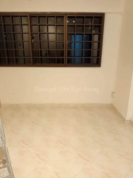 Common Room (HDB) for Rent in  427 Jurong West Avenue 1 - Image 5