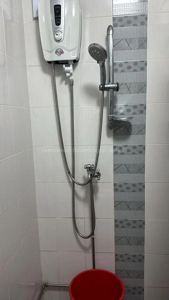 Common Room (HDB) for Rent in  140 Bedok Reservoir Road - Image 3