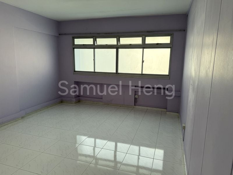 Executive HDB for Sale in  222 Pasir Ris Street 21 - Image 1