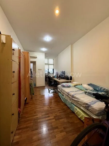 3 Bed Condo for Rent in  The Summit - Image 4