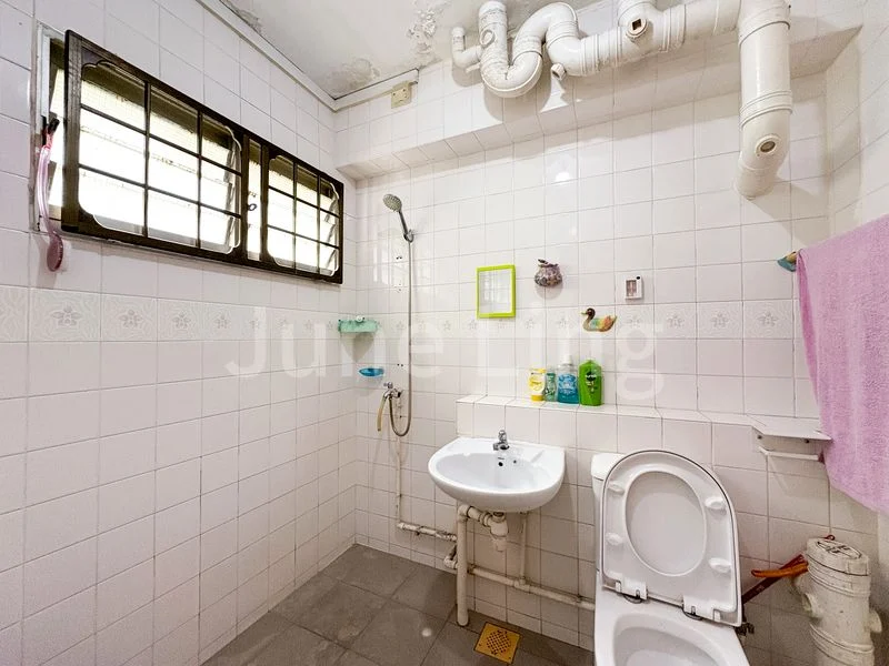 4 Room (4A) HDB for Sale in  354 Tampines Street 33 - Image 12