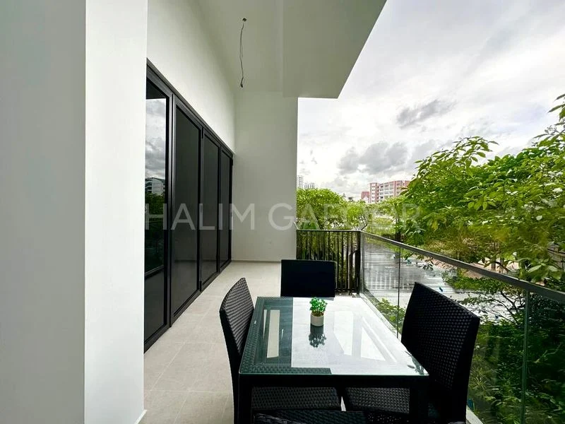 3 Bed Apartment (Condo) for Sale in  35 Gilstead - Image 5