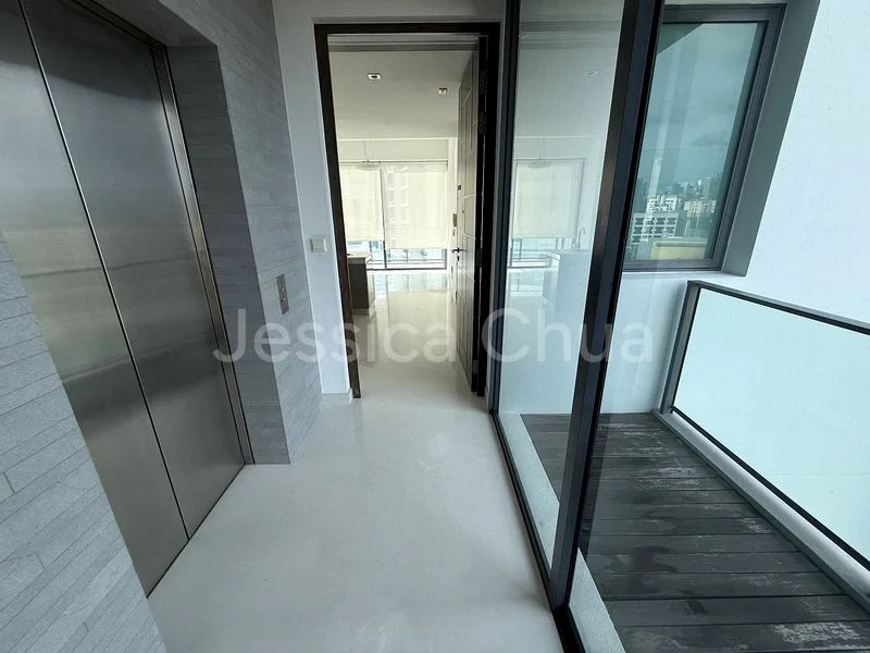 2 Bed Apartment (Condo) for Rent in  Suites @ Cairnhill - Image 5