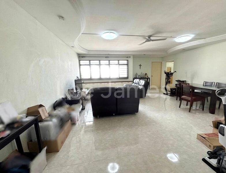 5 Room (5I) HDB for Sale in  258A Compassvale Road - Image 4