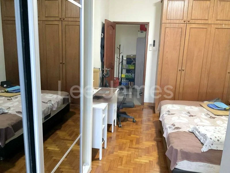 3 Bed Condo for Rent in  Rich Mansions - Image 1