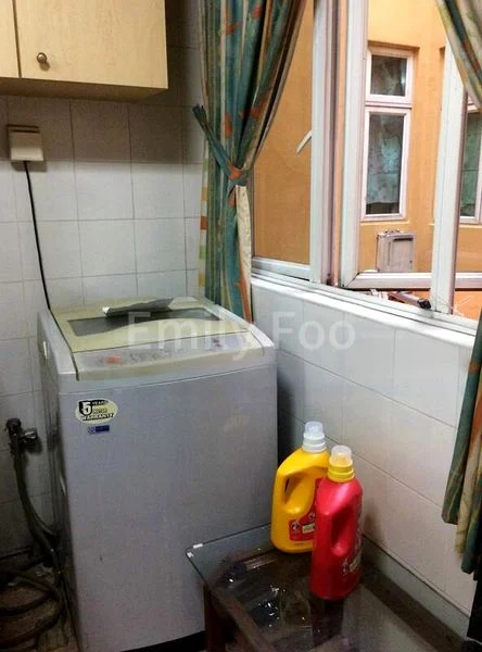 Common Room (Condo) for Rent in  Sunshine Lodge - Image 1