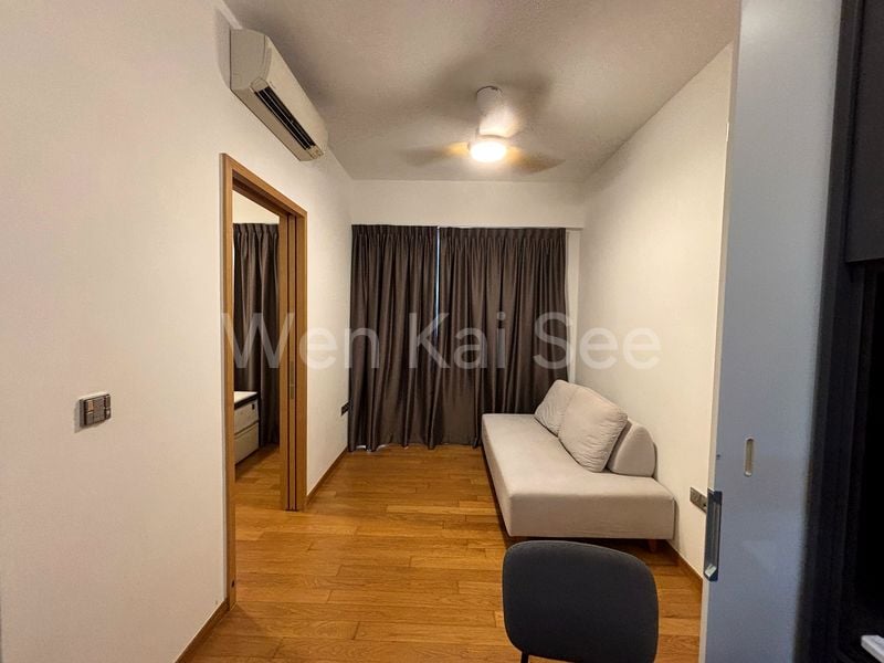 1 Bed Apartment (Condo) for Sale in  26 Newton - Image 2