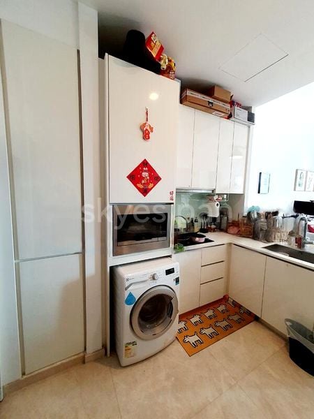 1 Bed Condo for Sale in  Kingsford . Hillview Peak - Image 4