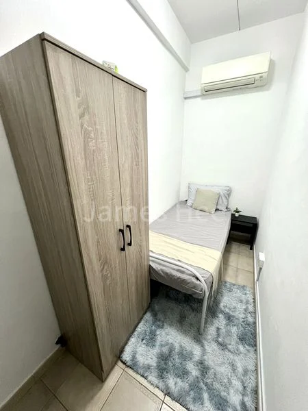 Common Room (Condo) for Rent in  Sai Ho Building - Image 1
